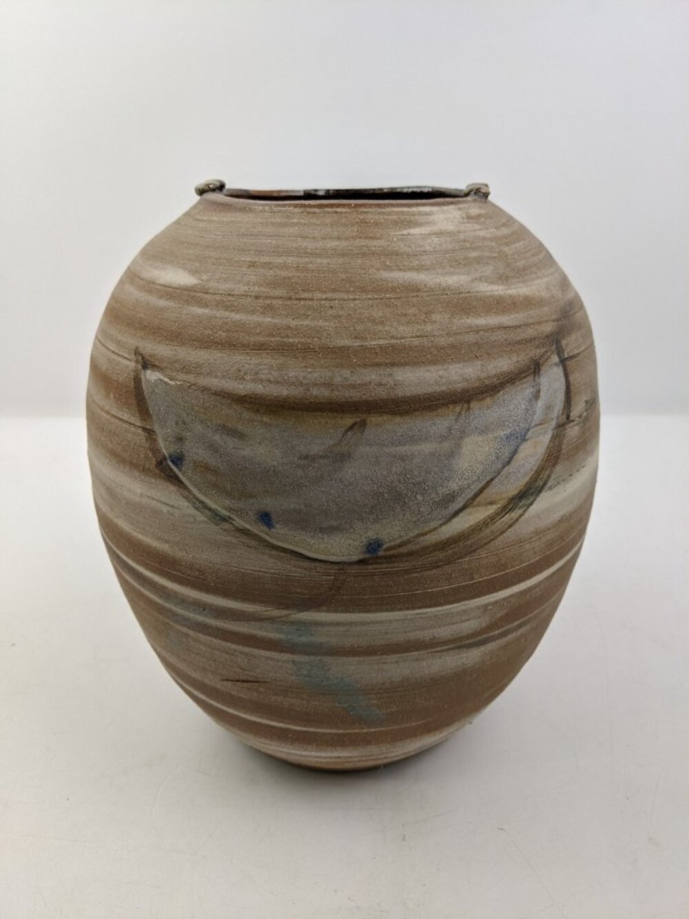 Vintage Studio Art Pottery Thrown Wheel Vase 9" Tall Unsigned Brown Tan